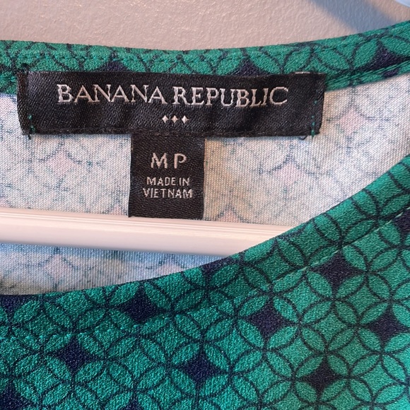 Banana republic short sleeve dress size medium - Picture 3 of 4